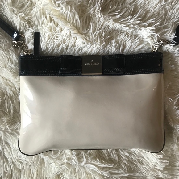 Kate Spade purse - Picture 1 of 2